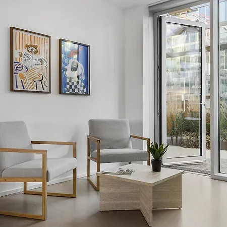 The Marina Including 1x Free Private Parking Spot Århus