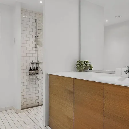 The Marina Including 1x Free Private Parking Spot * Århus