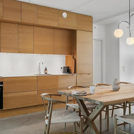 The Marina Including 1x Free Private Parking Spot شقة Århus